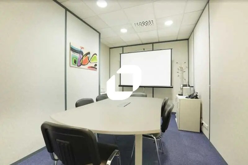 45 Rue De Villeneuve, Rungis to rent - Interior Photo - Image 3 of 6