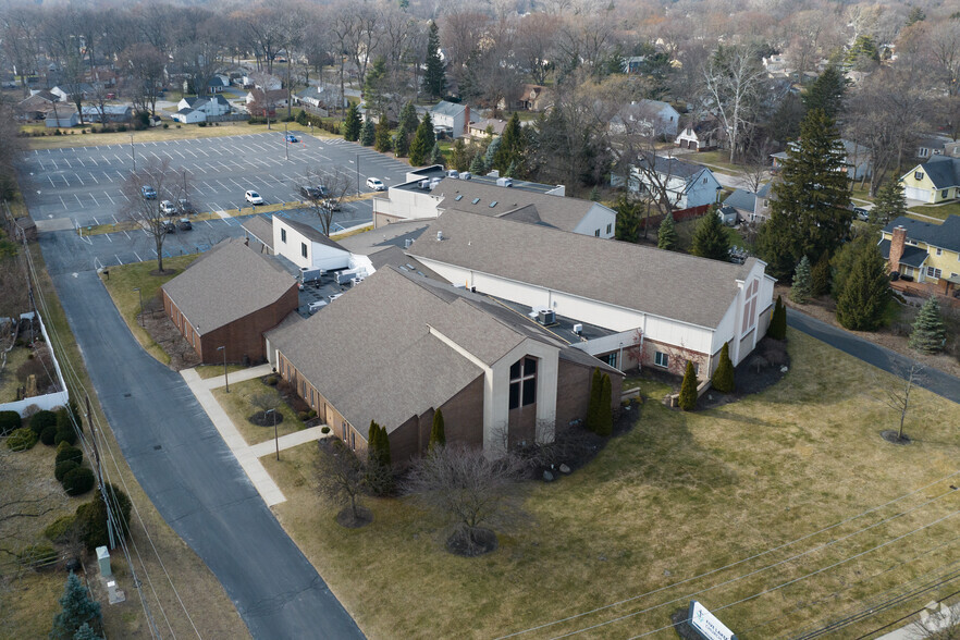 4765 N McCord Rd, Sylvania, OH for sale - Aerial - Image 3 of 6