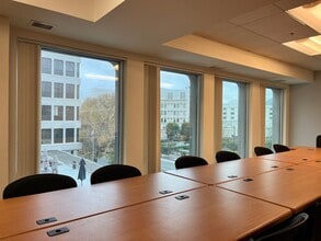 2727 W Alameda Ave, Burbank, CA to rent Interior Photo- Image 2 of 25