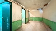 Interior local