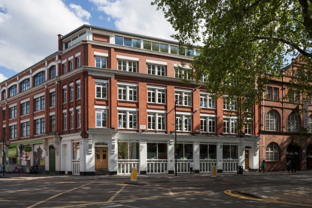 72-82 Rosebery Ave, London for sale Primary Photo- Image 1 of 1