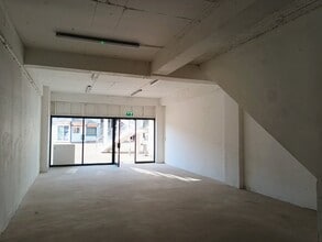 Market Walk, Newton Abbot to rent Interior Photo- Image 2 of 2