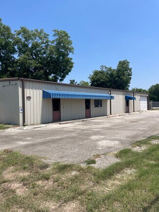 More details for 101 Ermel, Seguin, TX - Industrial for Rent