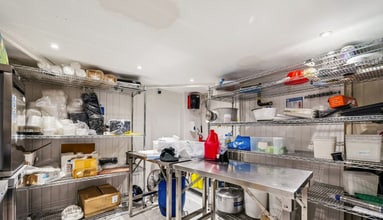 42 St Marys Rd, London to rent Interior Photo- Image 2 of 6