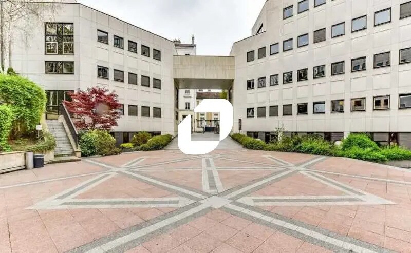 18-20 Rue Pasteur, Le Kremlin-Bicêtre to rent - Building Photo - Image 2 of 23