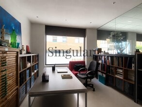 Retail in Sant Joan Despí, Barcelona to rent Interior Photo- Image 1 of 6