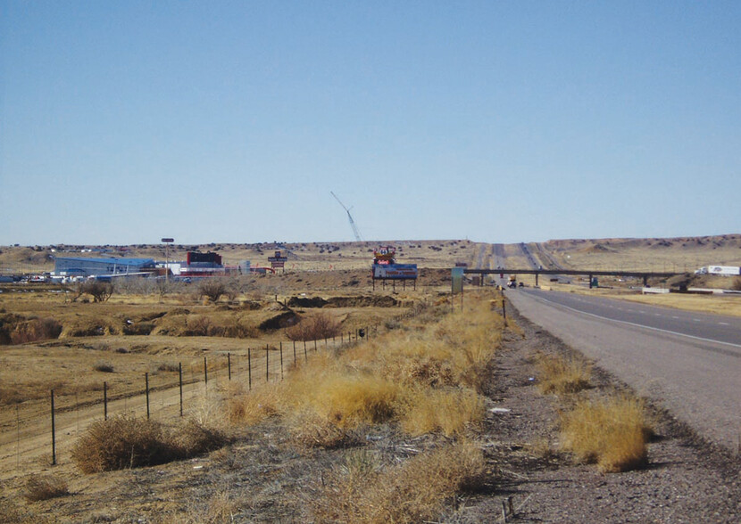 I-40 and Rio Puerco portfolio of 2 properties for sale on LoopNet.co.uk - Building Photo - Image 2 of 4