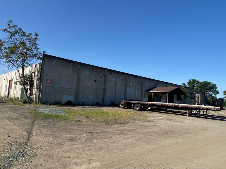 1838 Vicki Ln, Stockton, CA for rent - Building Photo - Image 1 of 8