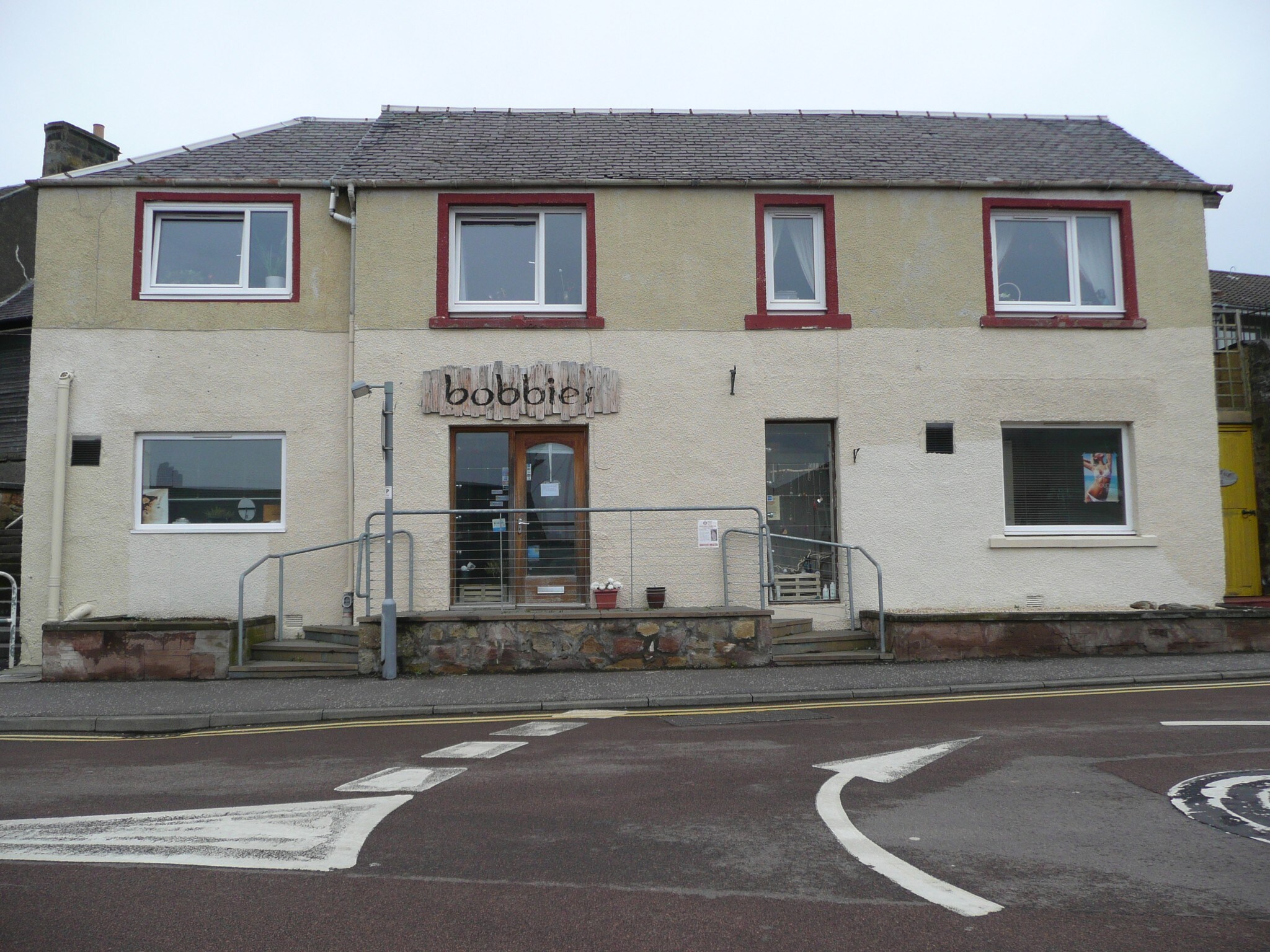 8 Main St, Leuchars for sale Primary Photo- Image 1 of 1