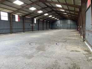 Industrial in Meaux to rent Building Photo- Image 2 of 4