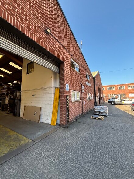 The Litehouse Business Centre, Crocus St, Nottingham to rent - Building Photo - Image 3 of 14