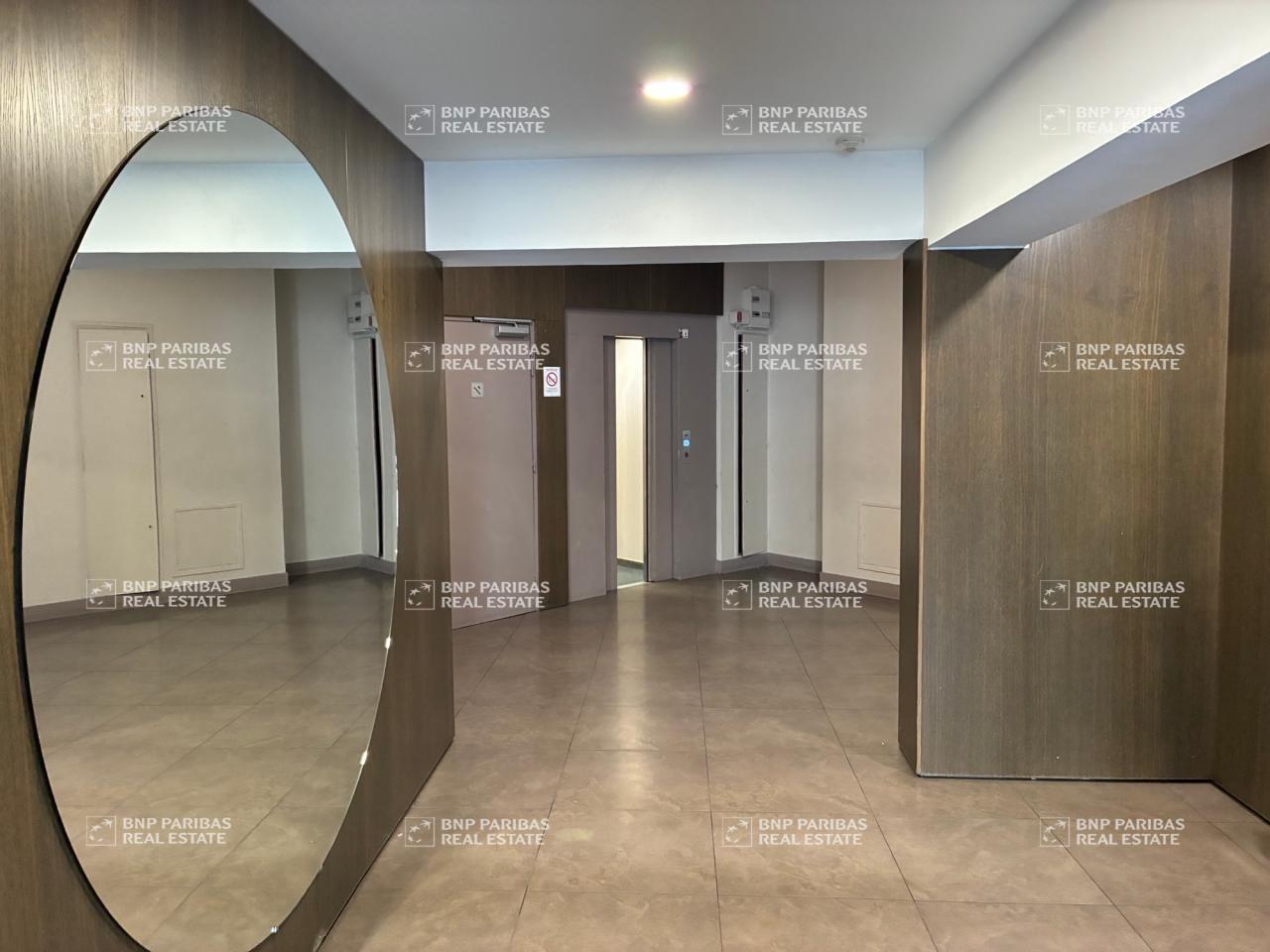 Office in Bagnolet for sale Interior Photo- Image 1 of 9