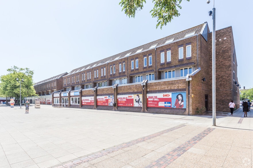 Ortongate Shopping Centre, Peterborough to rent - Building Photo - Image 3 of 10