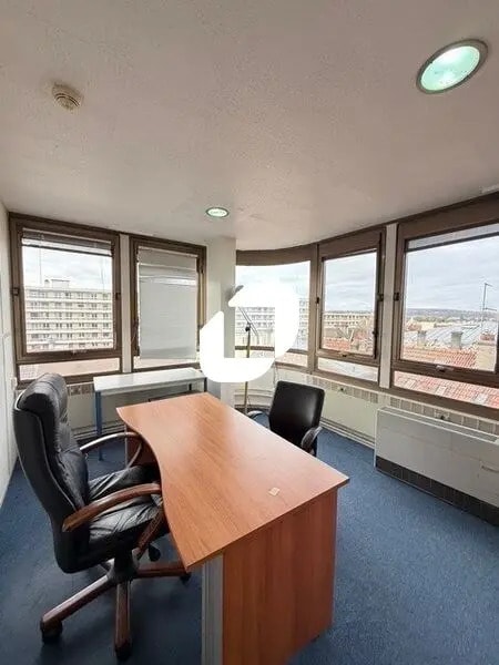 Vente Bureaux 140 m²