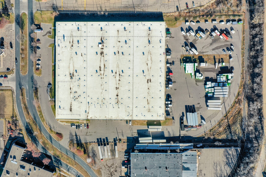 345 Industrial Blvd NE, Minneapolis, MN for sale - Building Photo - Image 1 of 30