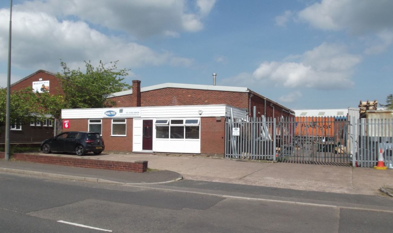 Cannel Rd, Burntwood to rent Primary Photo- Image 1 of 2
