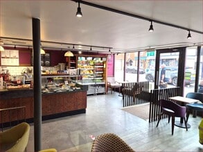 27 High St, Headcorn to rent Interior Photo- Image 1 of 2