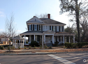 1003 Queen City Ave, Tuscaloosa, AL for sale Primary Photo- Image 1 of 25