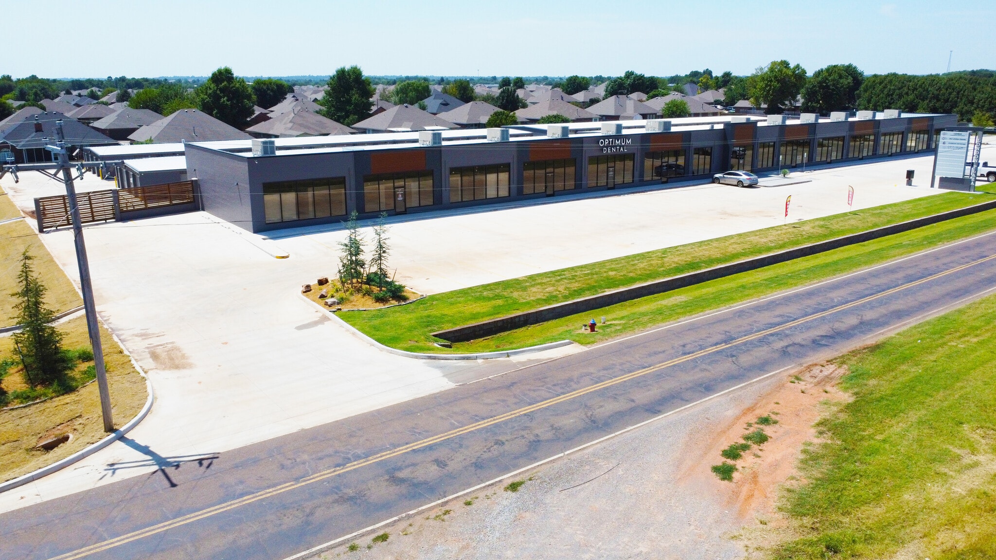 550 NE 24th St, Newcastle, OK 73065 portfolio of 2 properties for sale on LoopNet.co.uk Aerial- Image 1 of 11