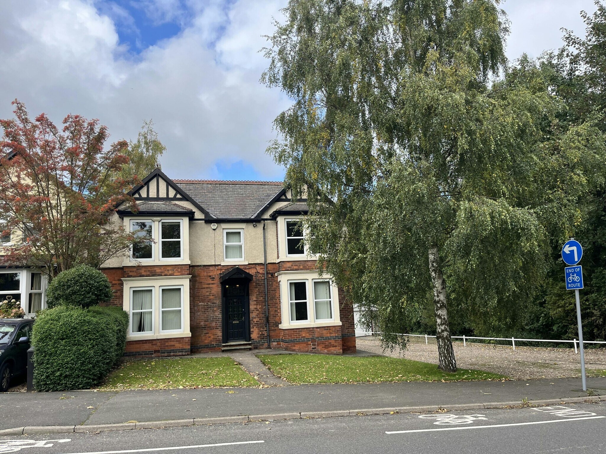 388 Brimington Rd, Chesterfield for sale Primary Photo- Image 1 of 1
