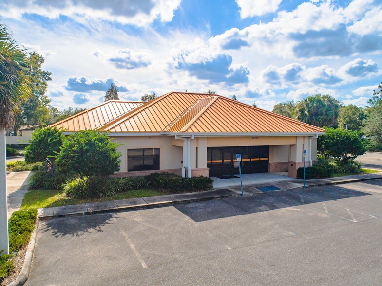 36450 Eiland Blvd, Zephyrhills, FL for sale - Building Photo - Image 1 of 1