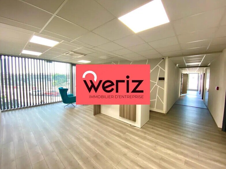 Office in Marseille for sale - Interior Photo - Image 2 of 10