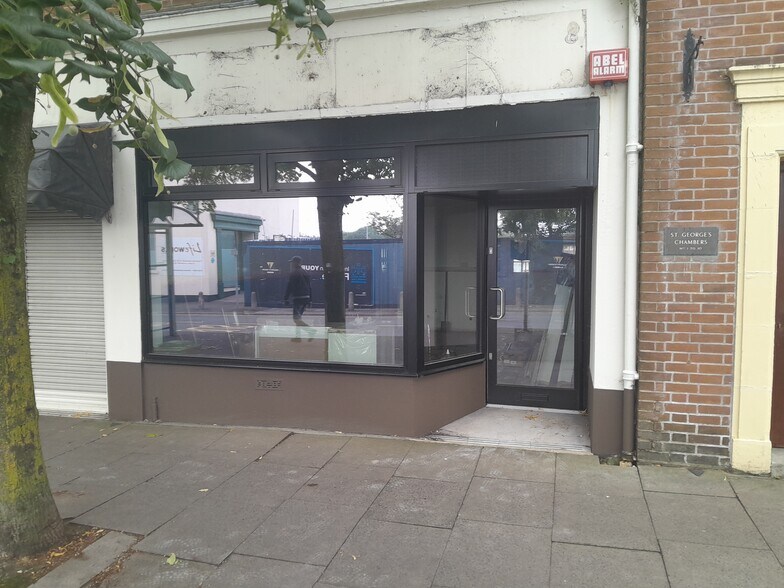 15-41 Merrial St, Newcastle Under Lyme for sale - Building Photo - Image 1 of 1