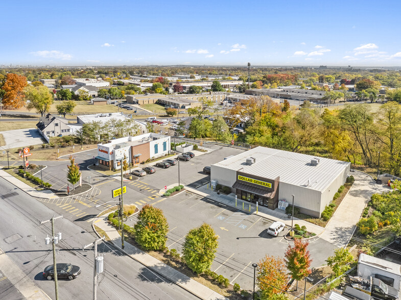 Dollar General & Popeyes portfolio of 2 properties for sale on LoopNet.co.uk - Building Photo - Image 1 of 9