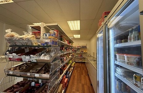 37 High St, Ryde for sale Interior Photo- Image 1 of 2