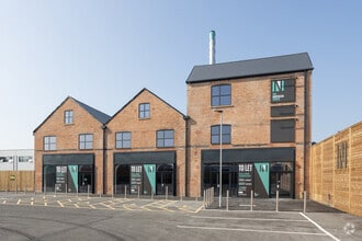 South St, Retford to rent Building Photo- Image 2 of 5