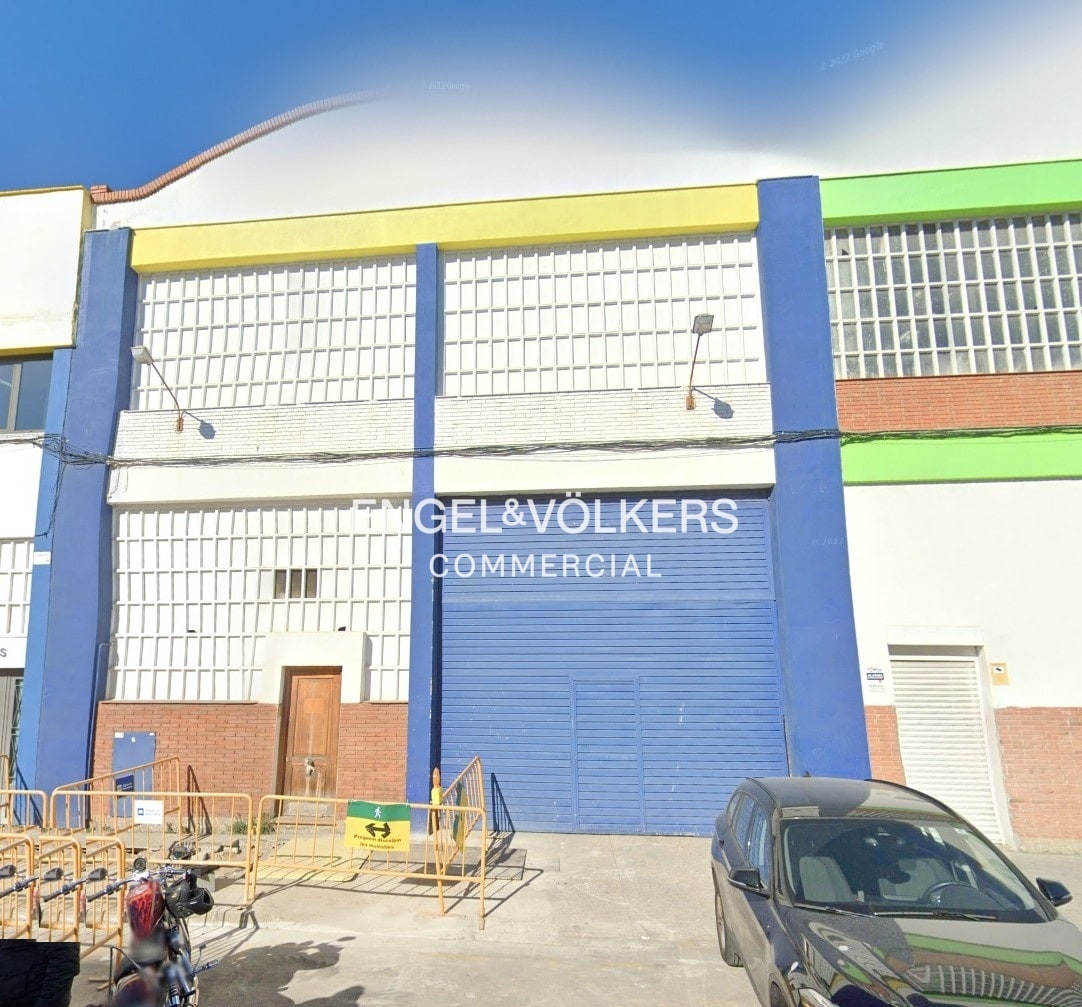 Industrial in L'Hospitalet de Llobregat, Barcelona to rent Building Photo- Image 1 of 16