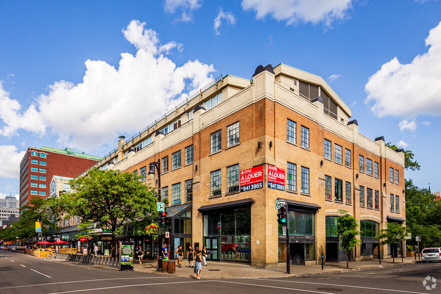 1616-1626 St Sainte-Catherine O, Montréal, QC for rent - Primary Photo - Image 1 of 8