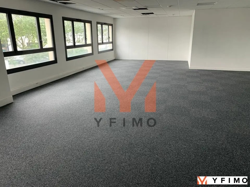 Location Bureaux 53 m² - Photo 1