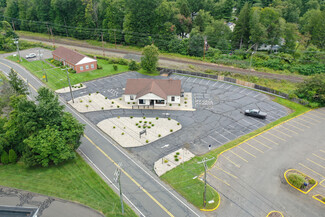 More details for 12 Seneca Rd, Bloomfield, CT - Retail for Sale