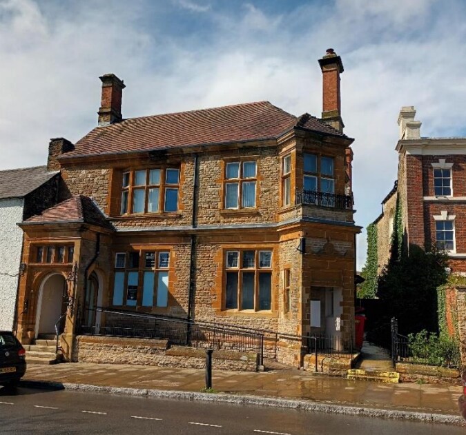 30 Market Pl, Brackley for sale Building Photo- Image 1 of 1