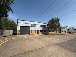 Trent Ln, Derby to rent Building Photo- Image 2 of 4