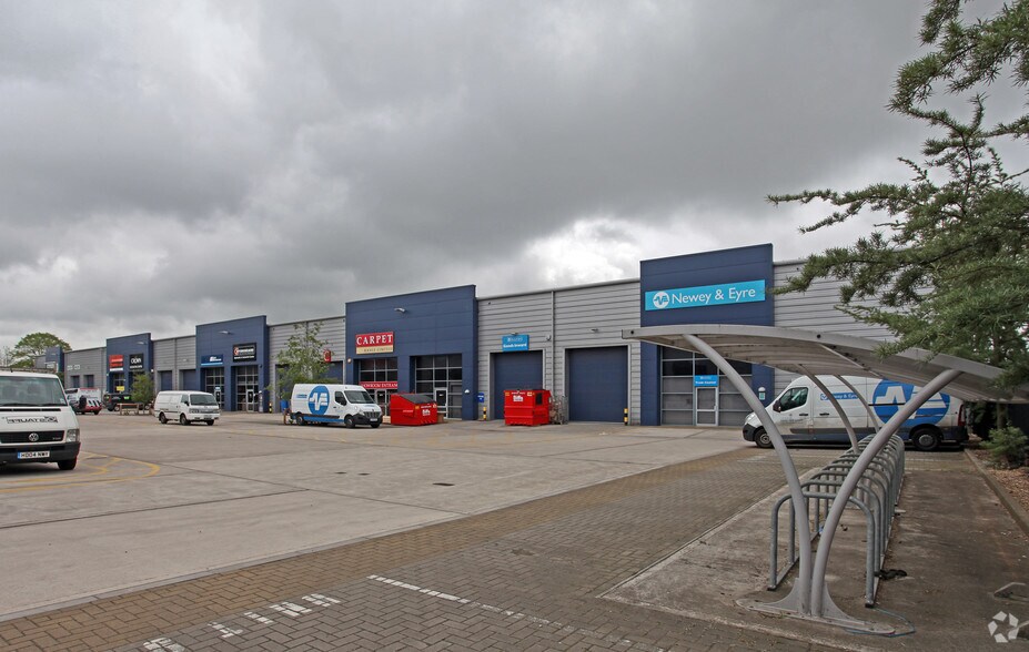 Third Av, Southampton to rent - Building Photo - Image 3 of 5