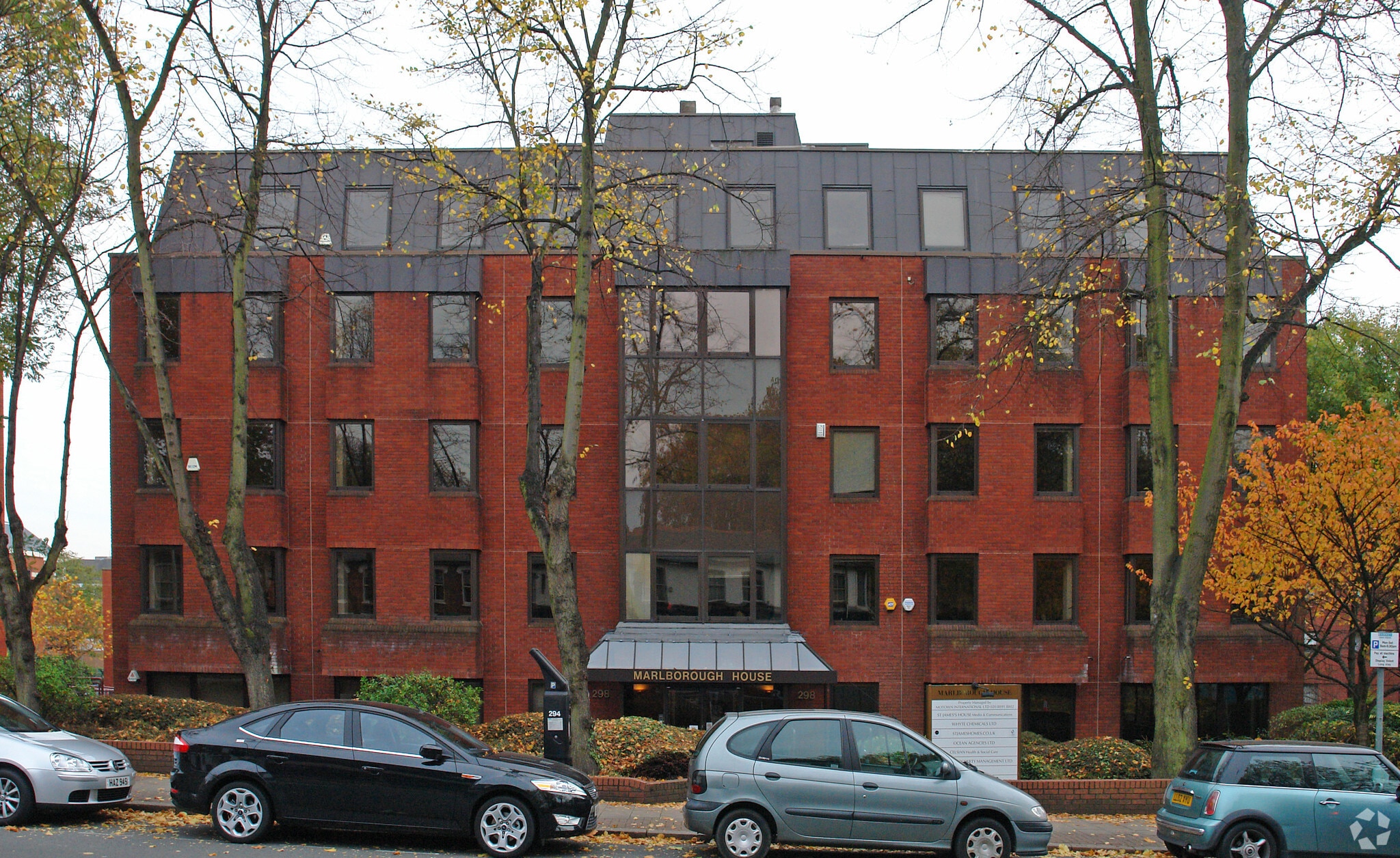 298 Regents Park Rd, London to rent Primary Photo- Image 1 of 10