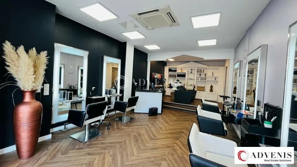 Location Commerce 44 m² - Photo 1