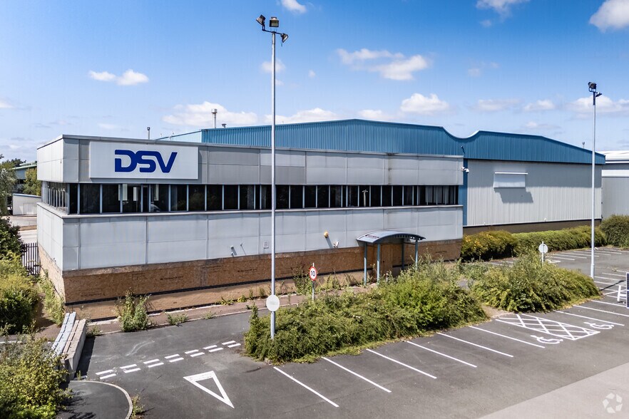 Mosley Rd, Manchester for sale - Primary Photo - Image 1 of 1