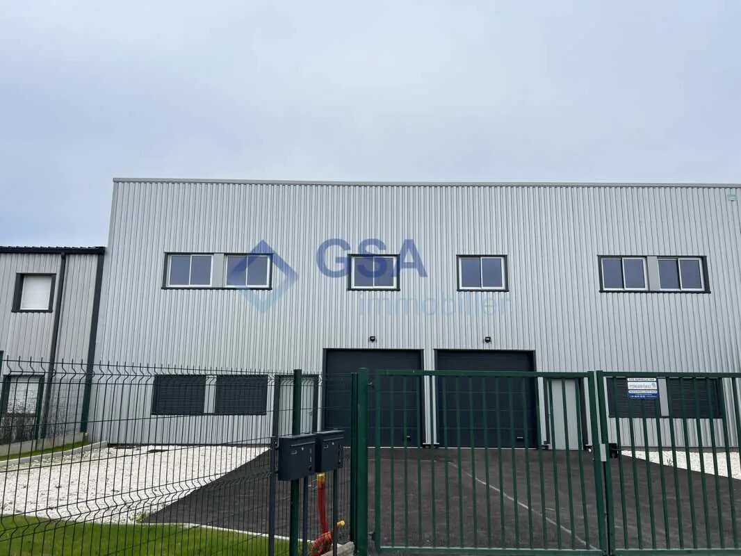 Light Industrial in Pringy to rent Building Photo- Image 1 of 6
