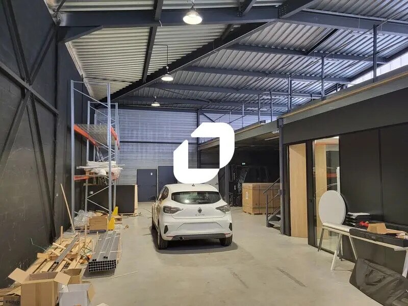 Office in Mérignac to rent Building Photo- Image 1 of 11