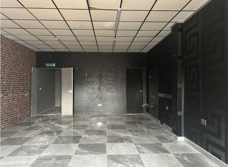 3B Brayford Sq, London to rent - Building Photo - Image 2 of 4