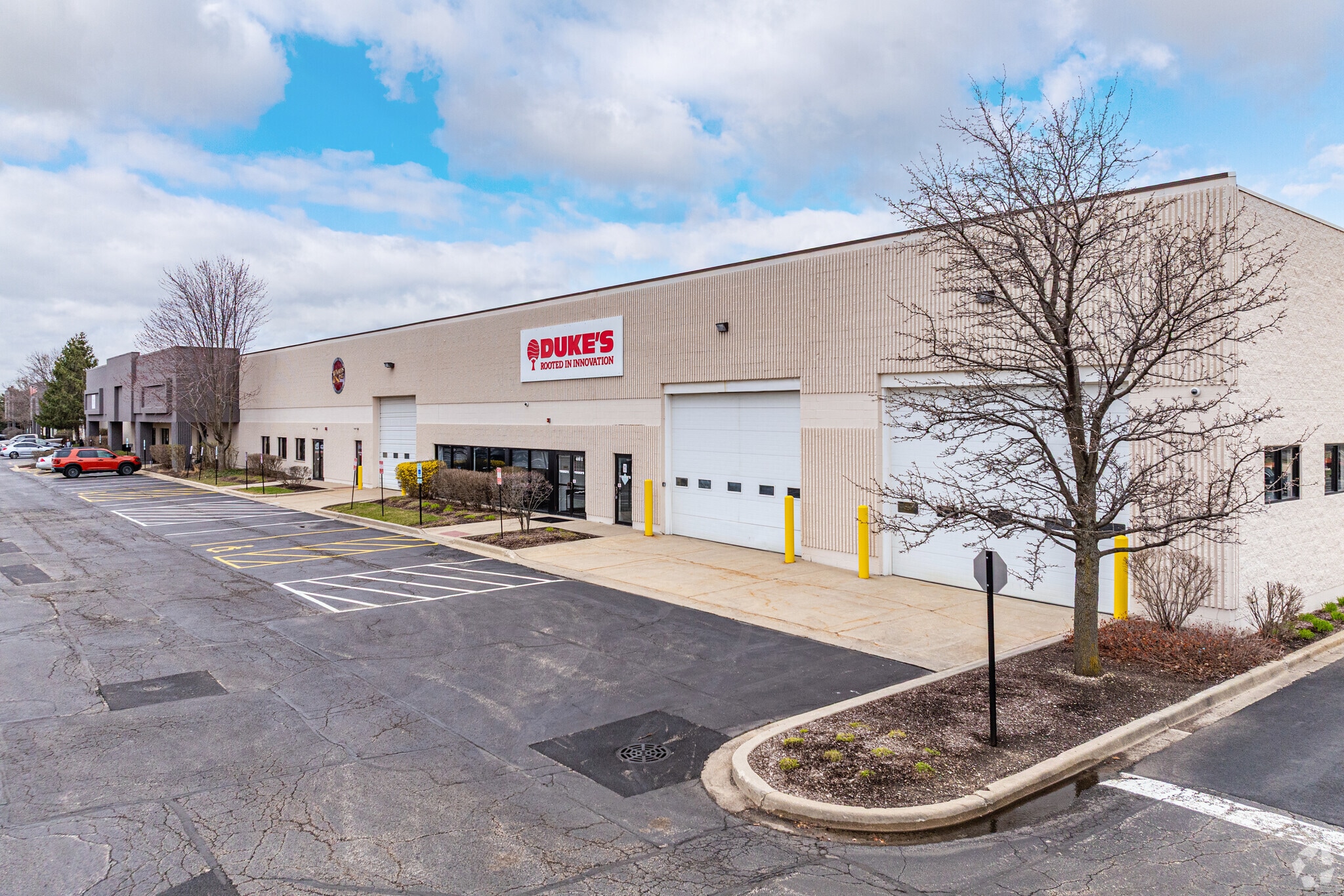 400-440 Airport Rd, Elgin, IL to rent Primary Photo- Image 1 of 11