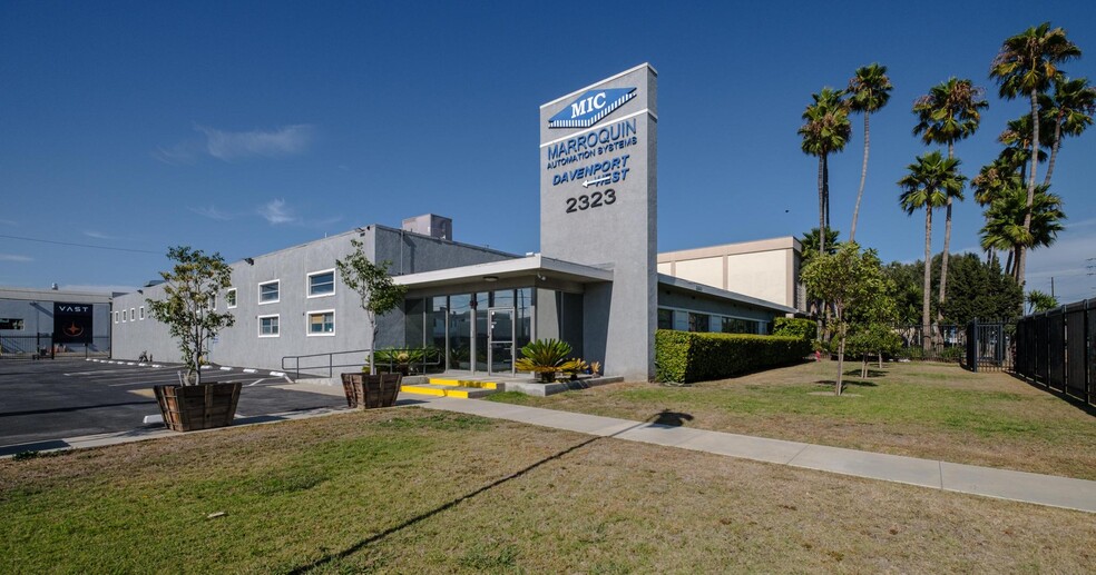 2323 W El Segundo Blvd, Hawthorne, CA for sale - Building Photo - Image 1 of 12