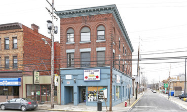 471 Lincoln Ave, Bellevue, PA for sale Primary Photo- Image 1 of 1