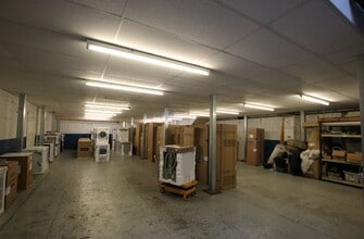 Brook Rd, Wimborne to rent Interior Photo- Image 1 of 6