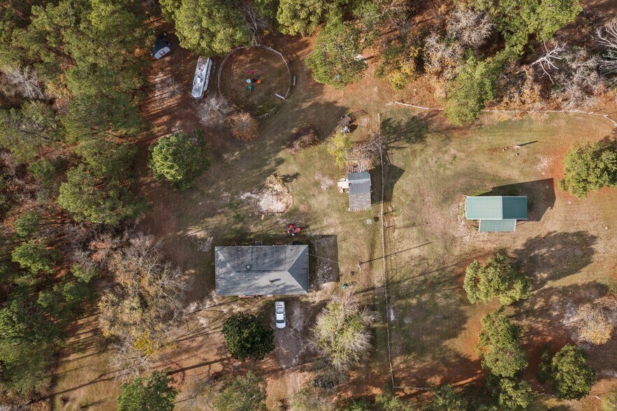 258 Bullard Rd, Sanford 27332 UK