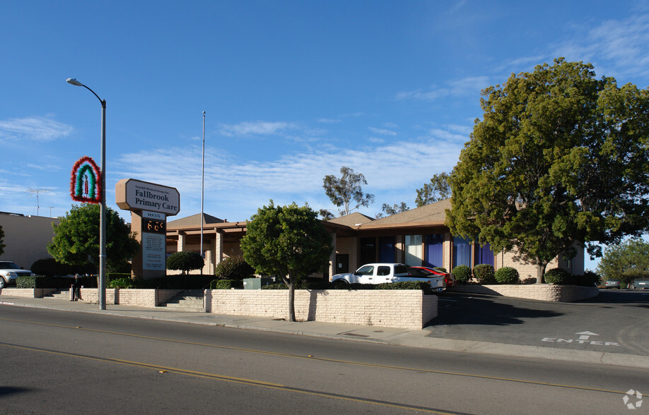 1035 S Main Ave, Fallbrook, CA for sale - Building Photo - Image 1 of 1