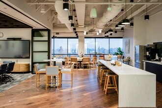 3070 Bristol St, Costa Mesa, CA to rent Interior Photo- Image 2 of 3